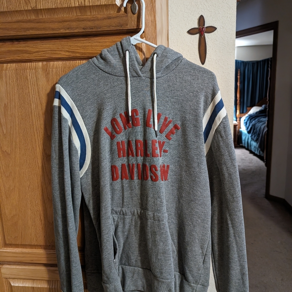 Ladies harley davidson hoody size xl